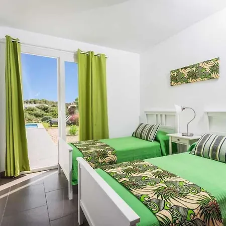 Sleeps 7 Pool Air Con Wifi Forma