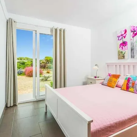 Sleeps 7 Pool Air Con Wifi *